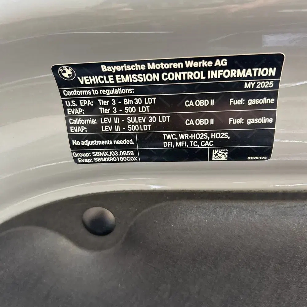 2025 BMW X7 XDrive40i