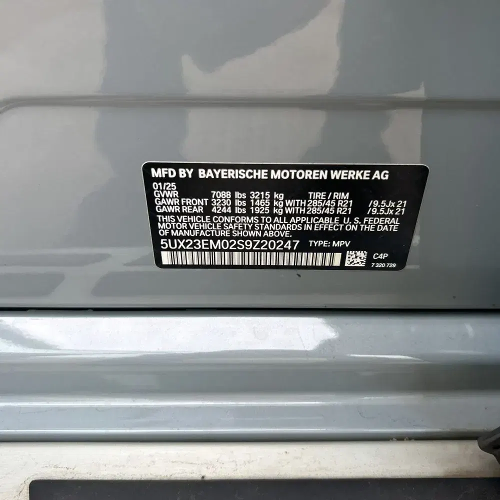 2025 BMW X7 XDrive40i