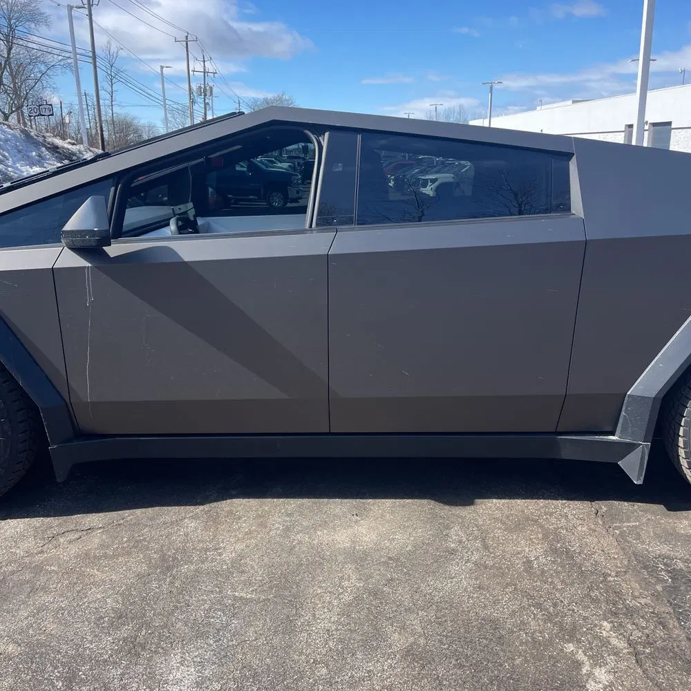 2024 Tesla Cybertruck Base