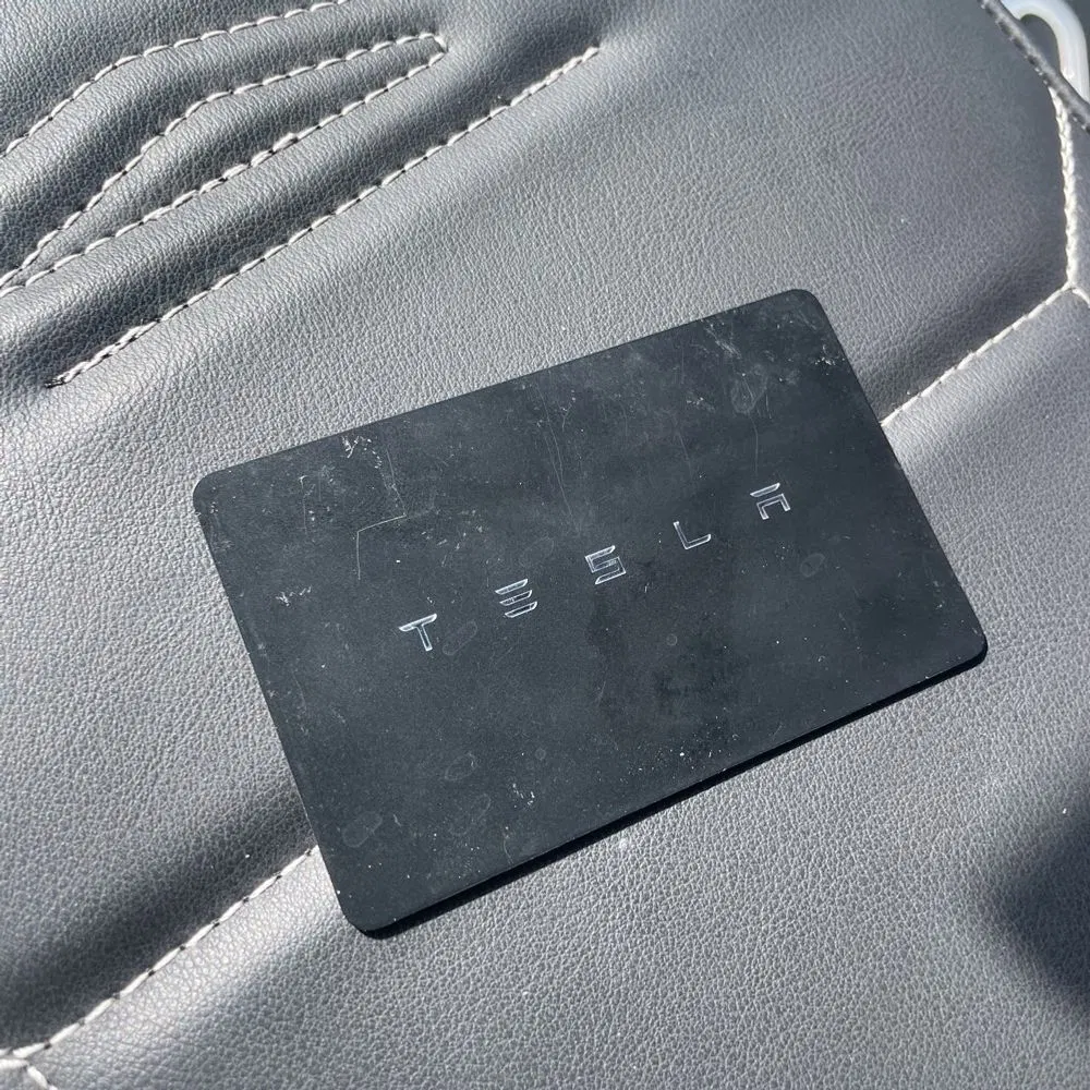 2024 Tesla Cybertruck Base