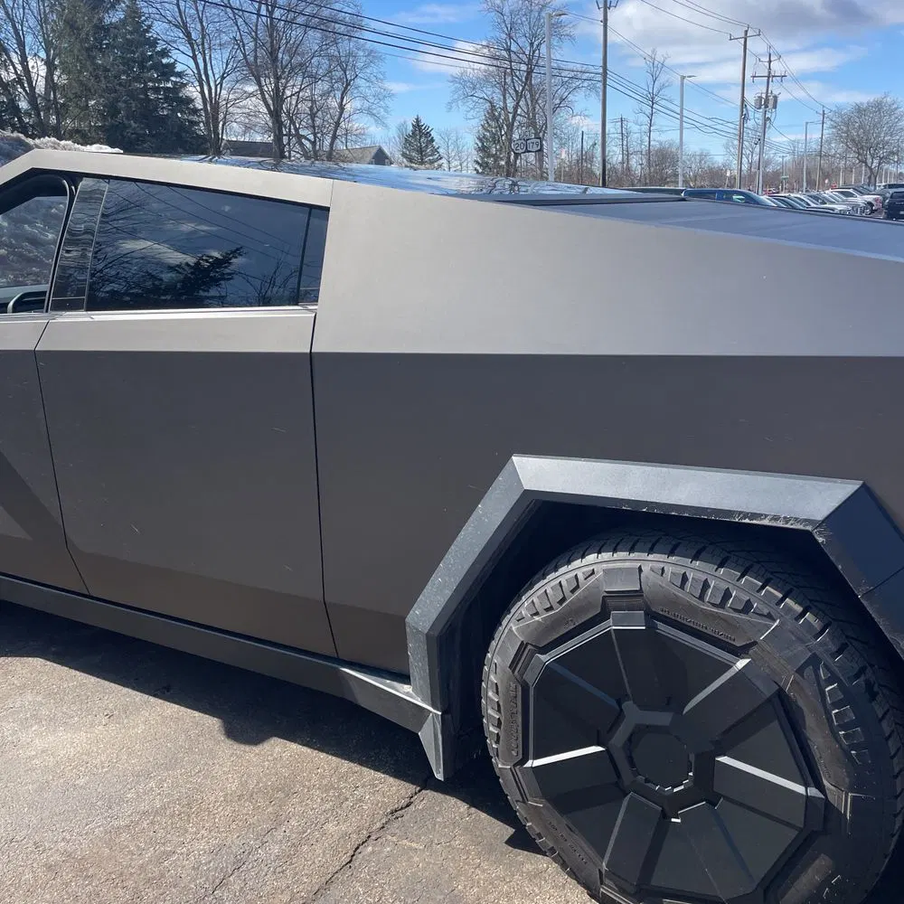 2024 Tesla Cybertruck Base