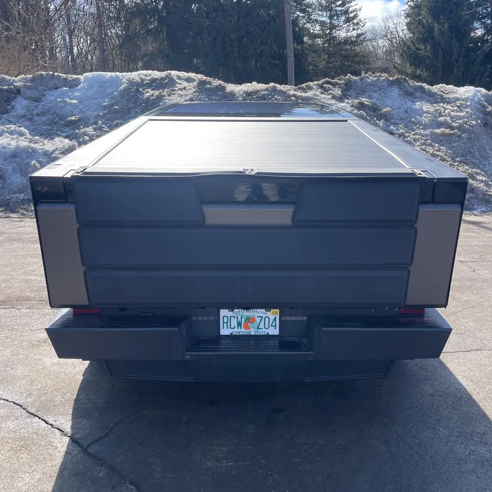 2024 Tesla Cybertruck Base