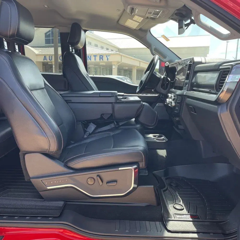 2023 Ford F-350 Super Duty Lariat
