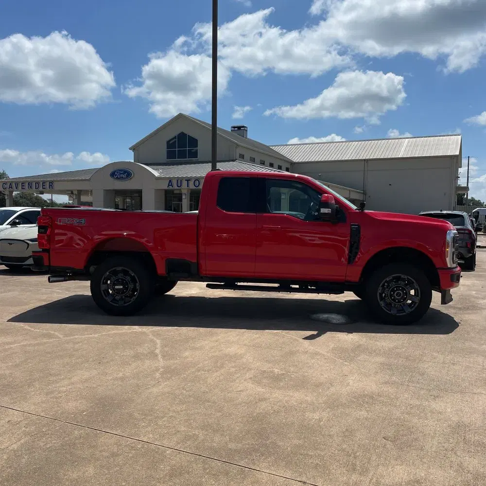 2023 Ford F-350 Super Duty Lariat
