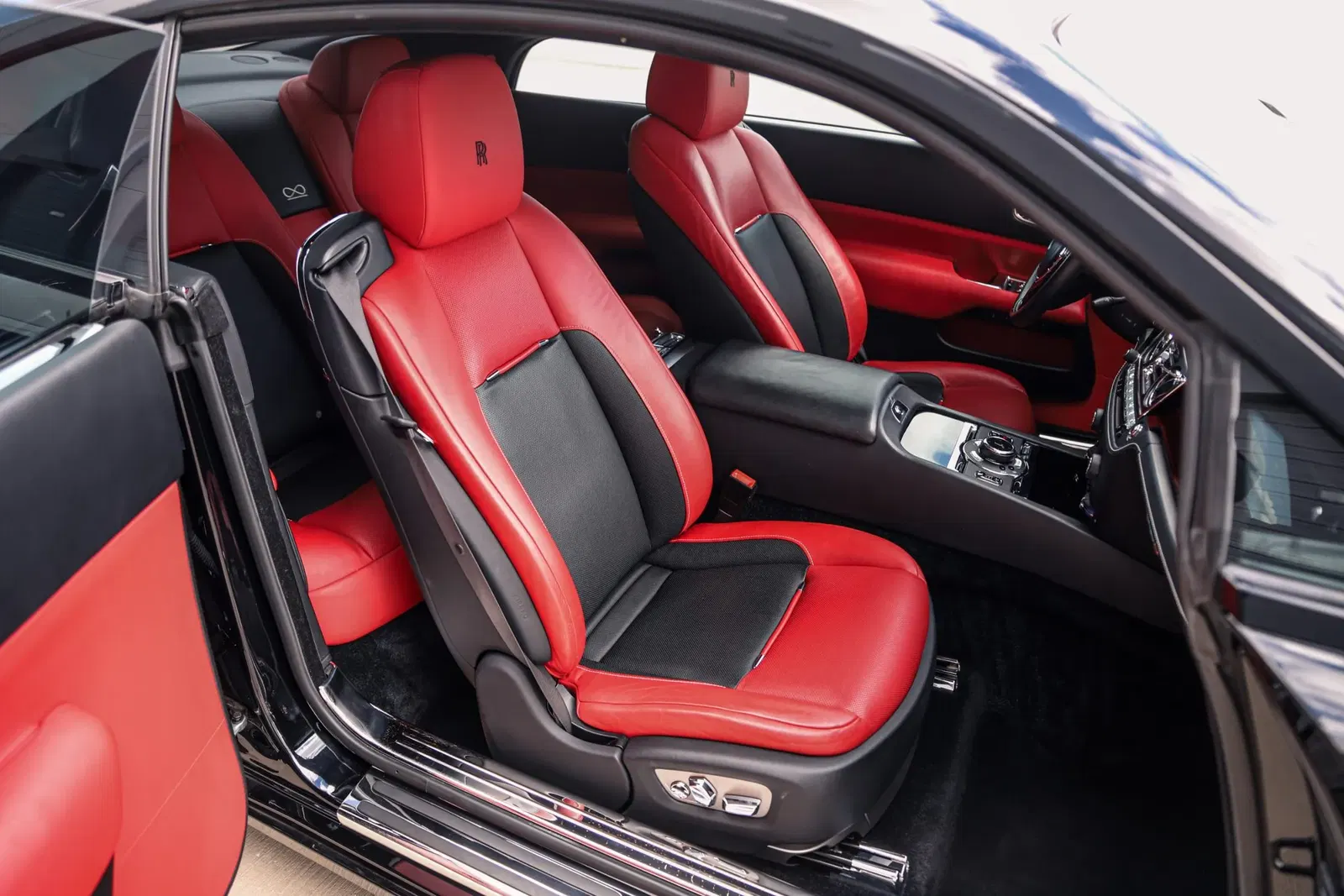 34k-Mile 2017 Rolls-Royce Wraith Black Badge