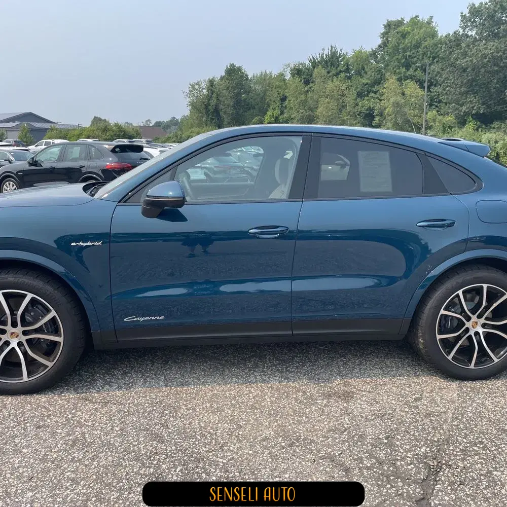 2025 Porsche Cayenne E-Hybrid Coupe