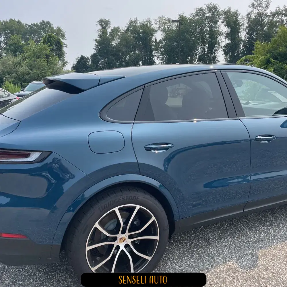 2025 Porsche Cayenne E-Hybrid Coupe
