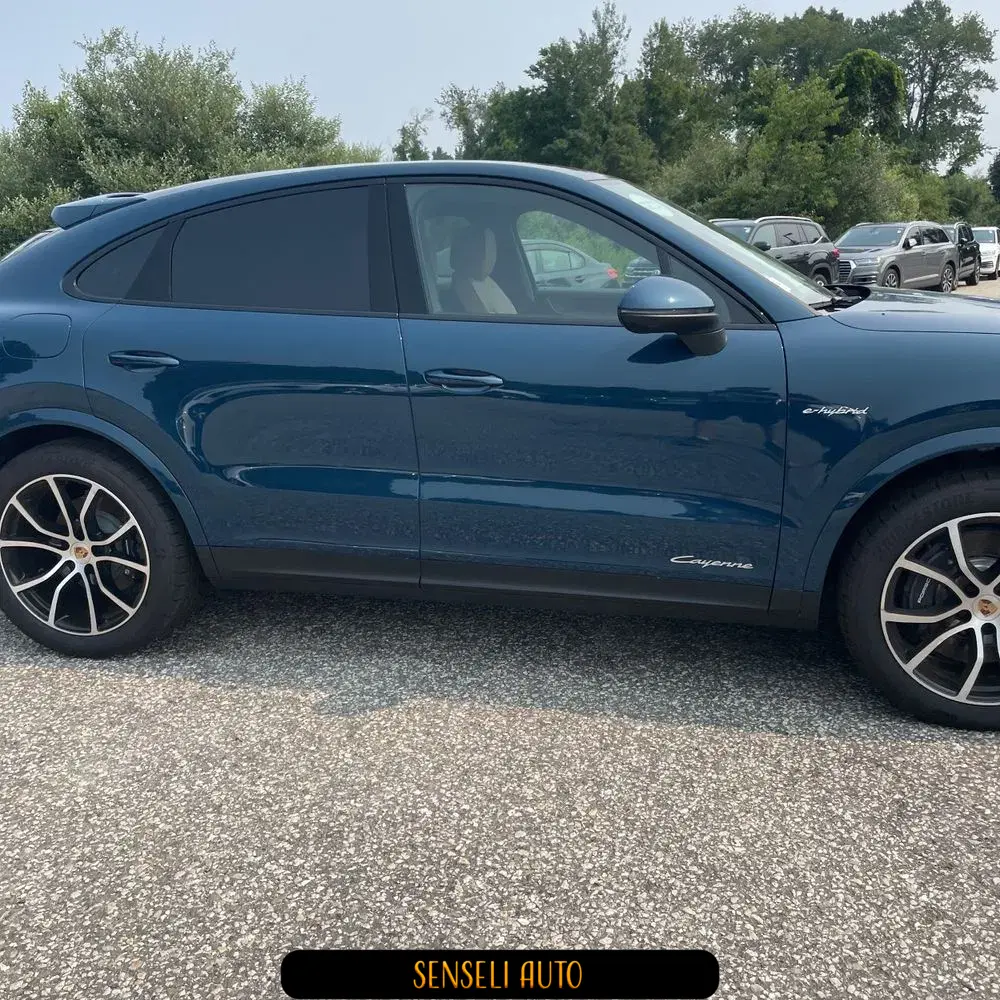 2025 Porsche Cayenne E-Hybrid Coupe
