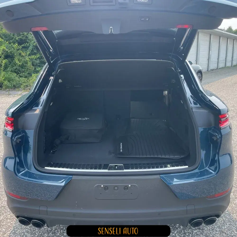 2025 Porsche Cayenne E-Hybrid Coupe