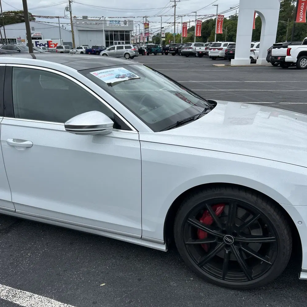 2023 Audi S8