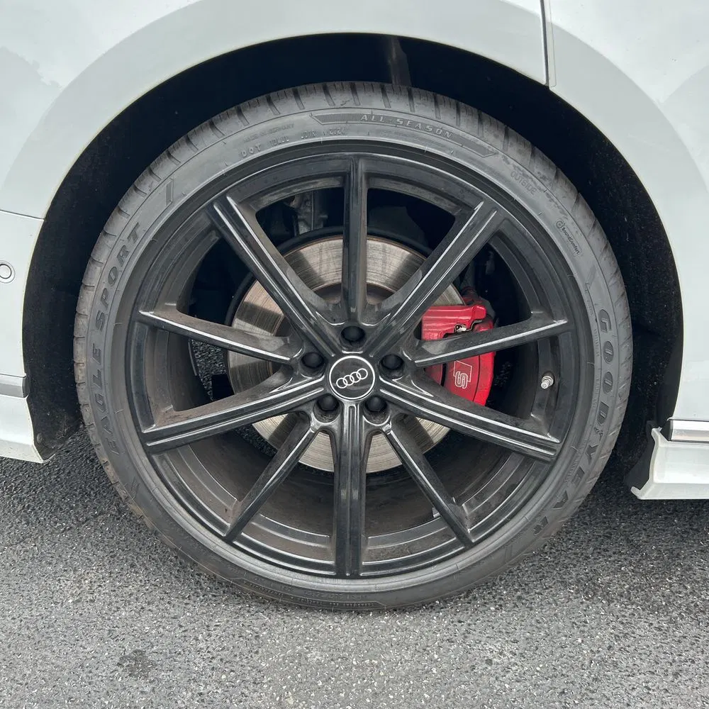 2023 Audi S8