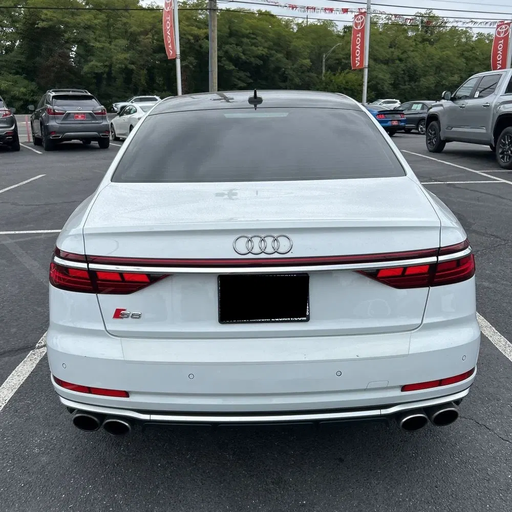 2023 Audi S8