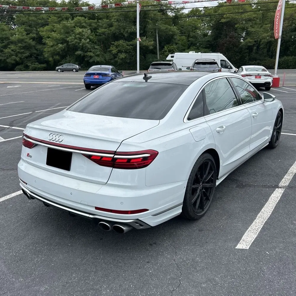 2023 Audi S8