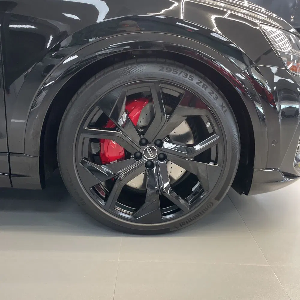 2024 Audi RS Q8 Base