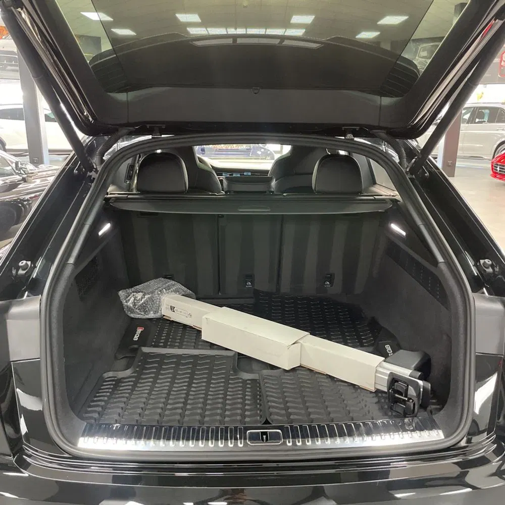 2024 Audi RS Q8 Base