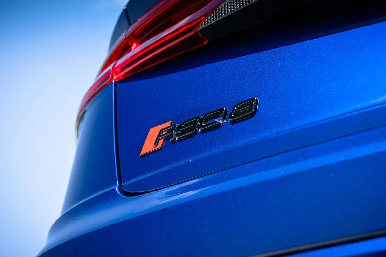 2021 Audi RS Q8 - 591-hp Twin-Turbo V8, Highly Equipped, Ceramic Brakes