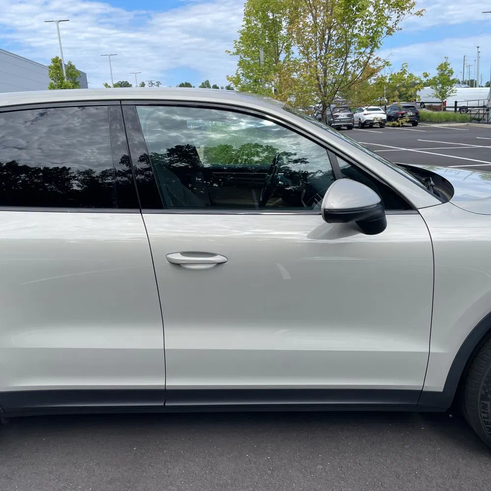2022 Porsche Cayenne Base