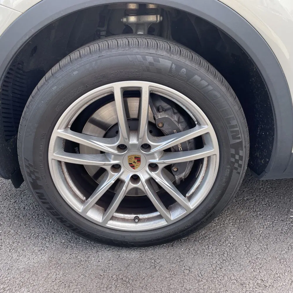 2022 Porsche Cayenne Base