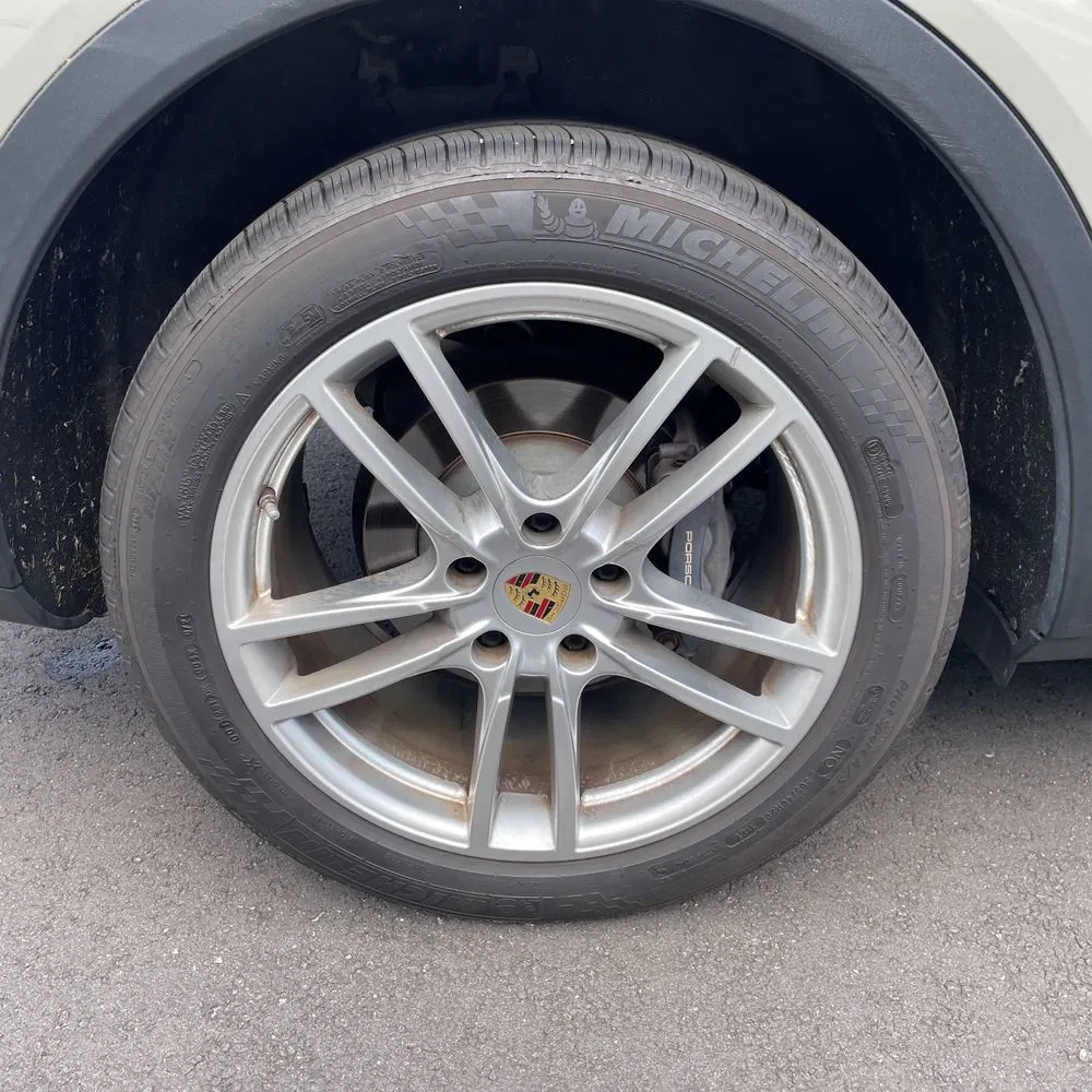 2022 Porsche Cayenne Base