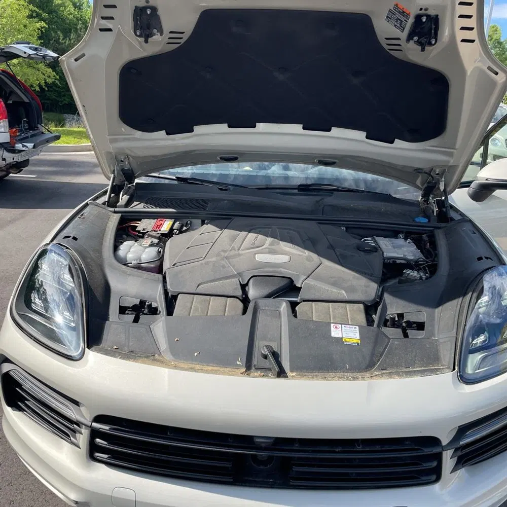 2022 Porsche Cayenne Base