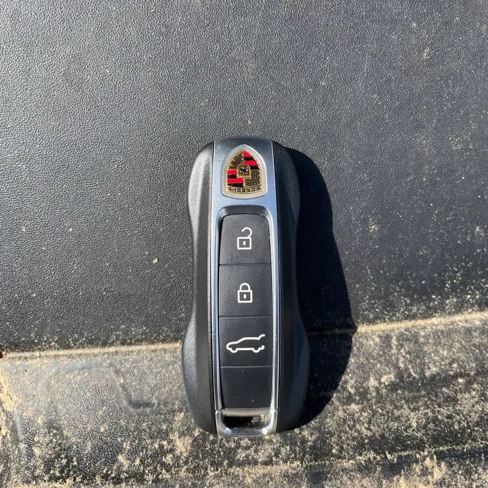 2022 Porsche Cayenne Base