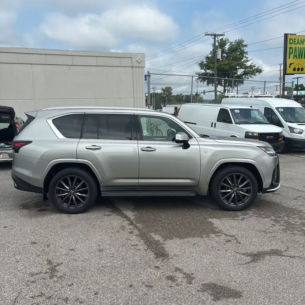 2024 Lexus LX 600 F SPORT Handling