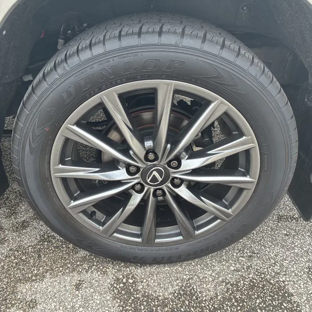 2024 Lexus LX 600 F SPORT Handling