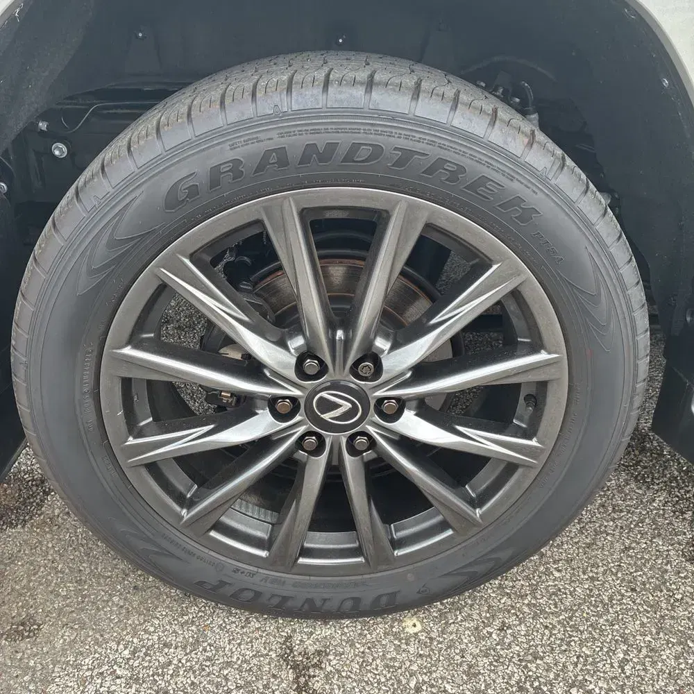 2024 Lexus LX 600 F SPORT Handling
