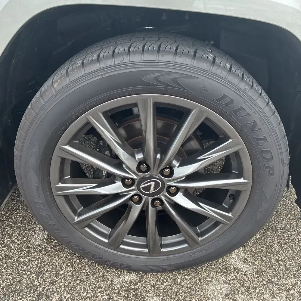 2024 Lexus LX 600 F SPORT Handling