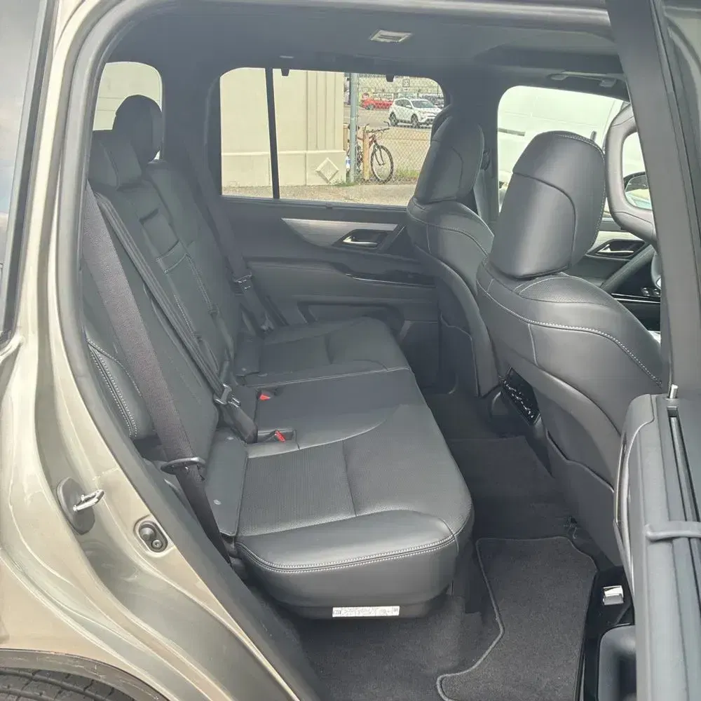 2024 Lexus LX 600 F SPORT Handling
