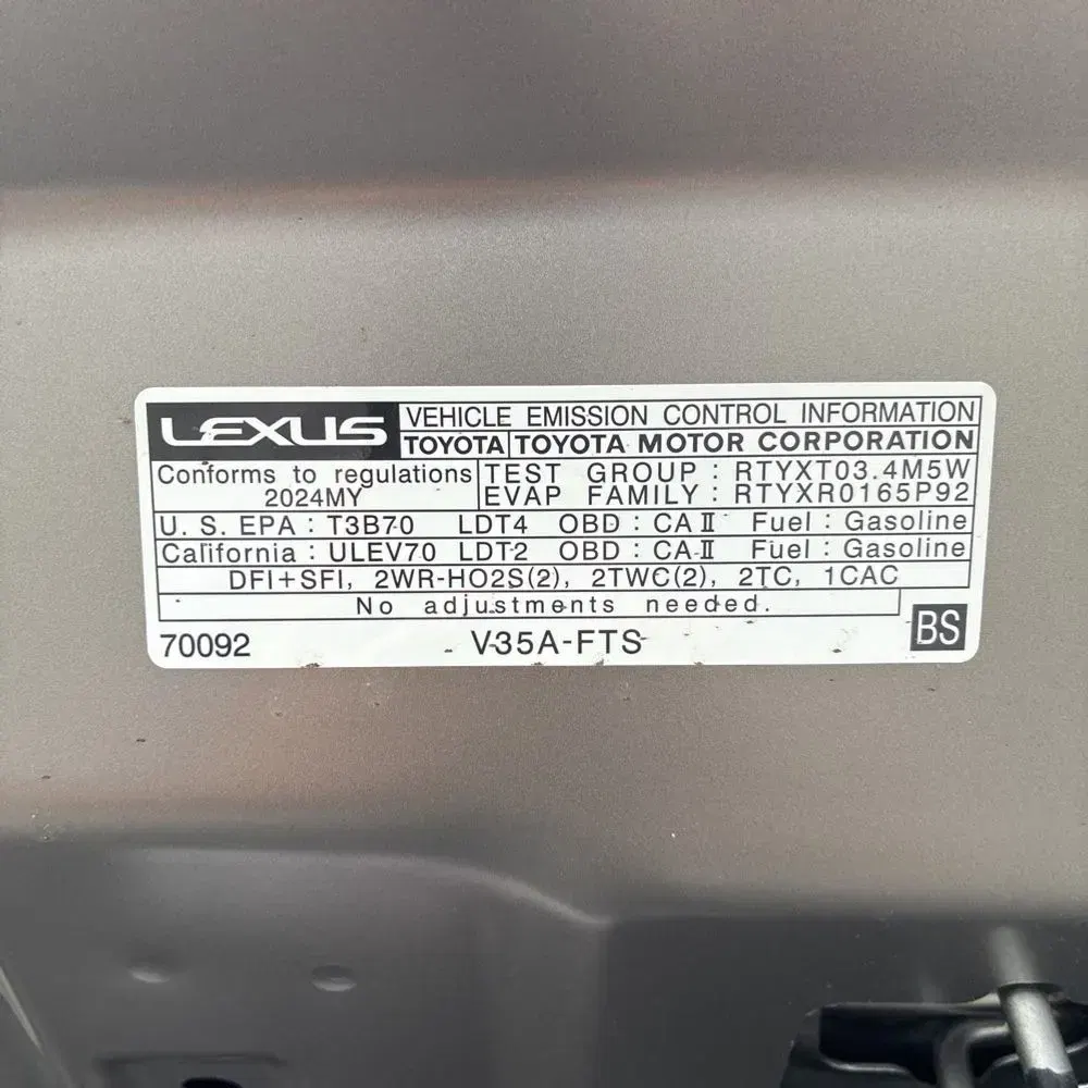 2024 Lexus LX 600 F SPORT Handling