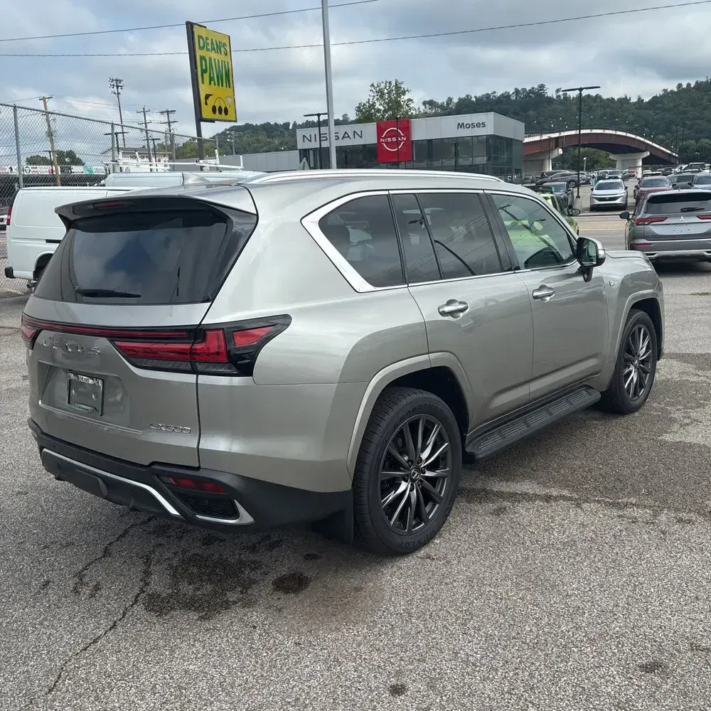 2024 Lexus LX 600 F SPORT Handling