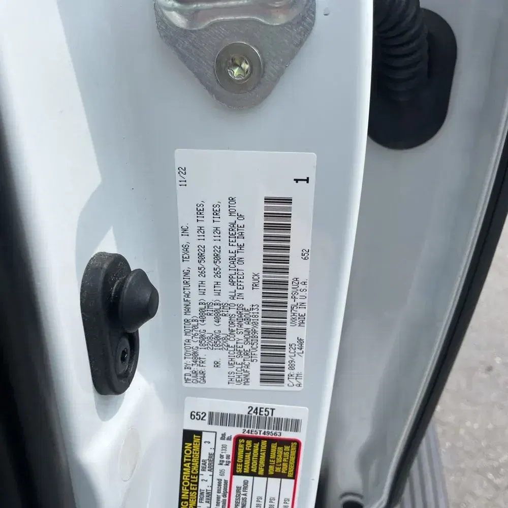 2023 Toyota Tundra Capstone HV