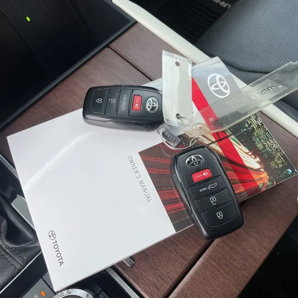 2023 Toyota Tundra Capstone HV