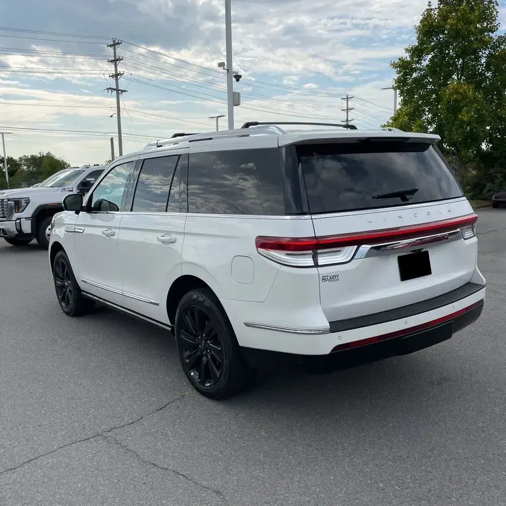 2024 Lincoln Navigator Reserve