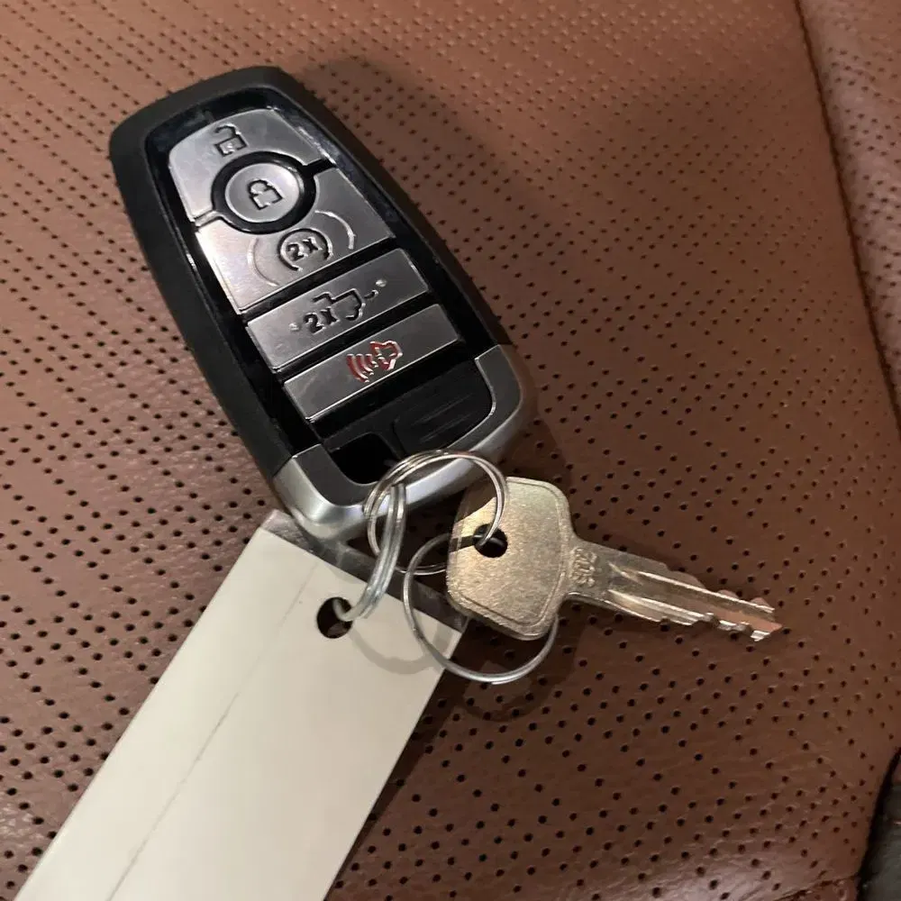 2023 Ford F-450 Super Duty King Ranch