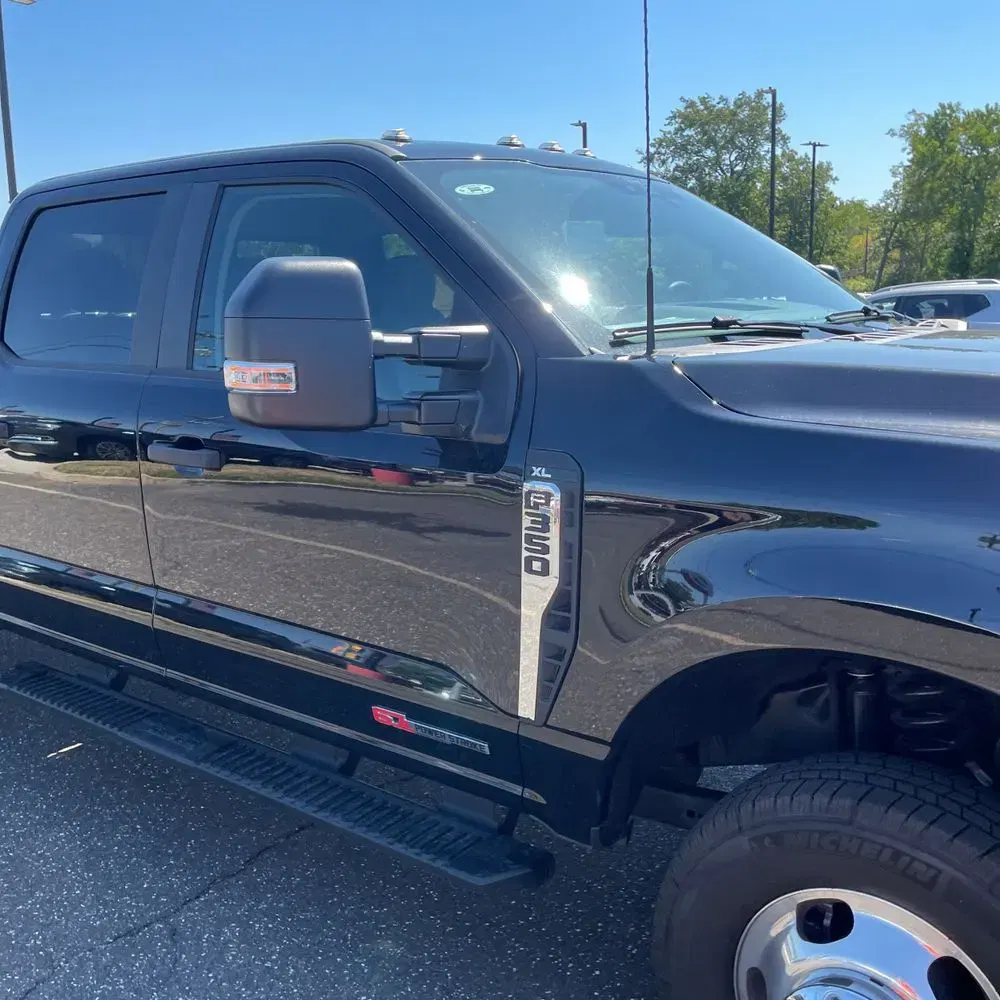 2025 Ford F-350 Super Duty XL