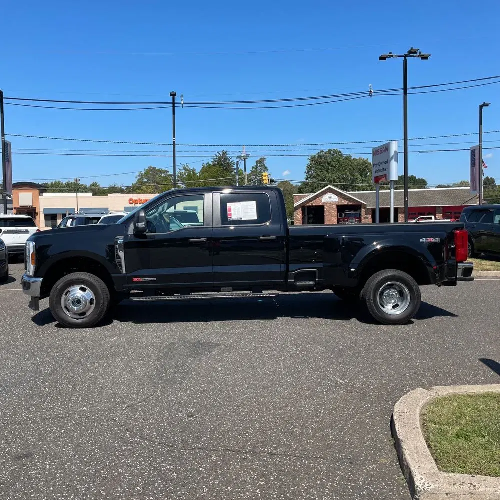 2025 Ford F-350 Super Duty XL
