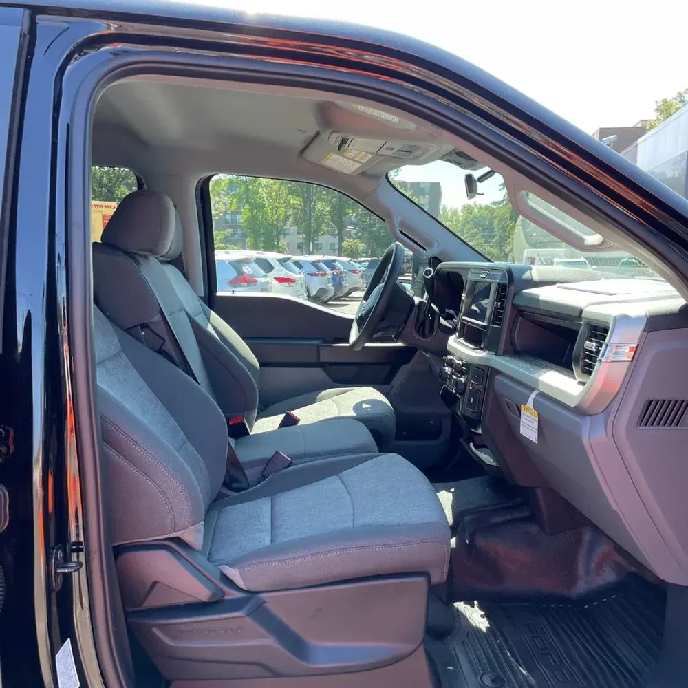 2025 Ford F-350 Super Duty XL
