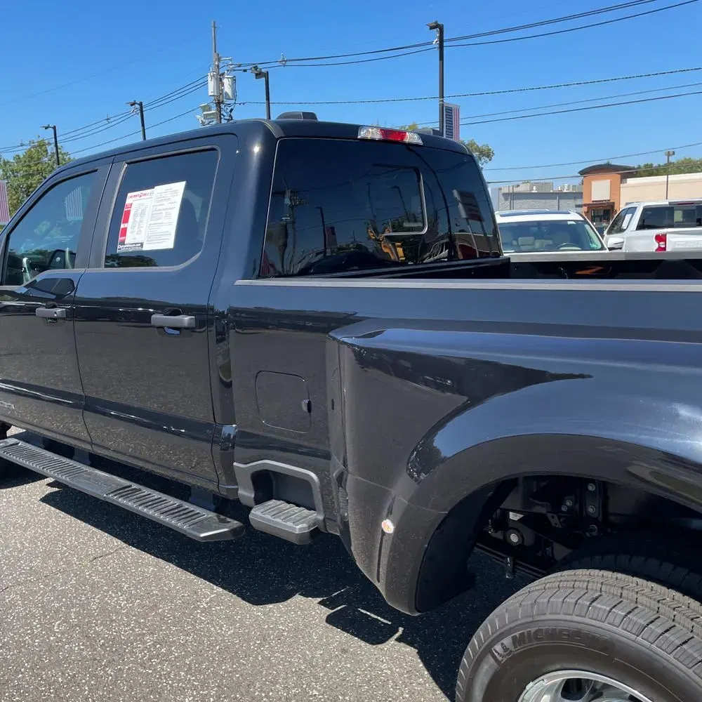 2025 Ford F-350 Super Duty XL