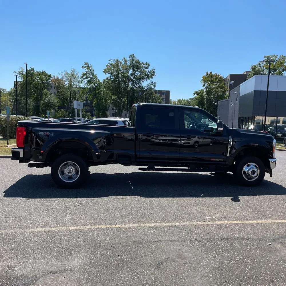 2025 Ford F-350 Super Duty XL