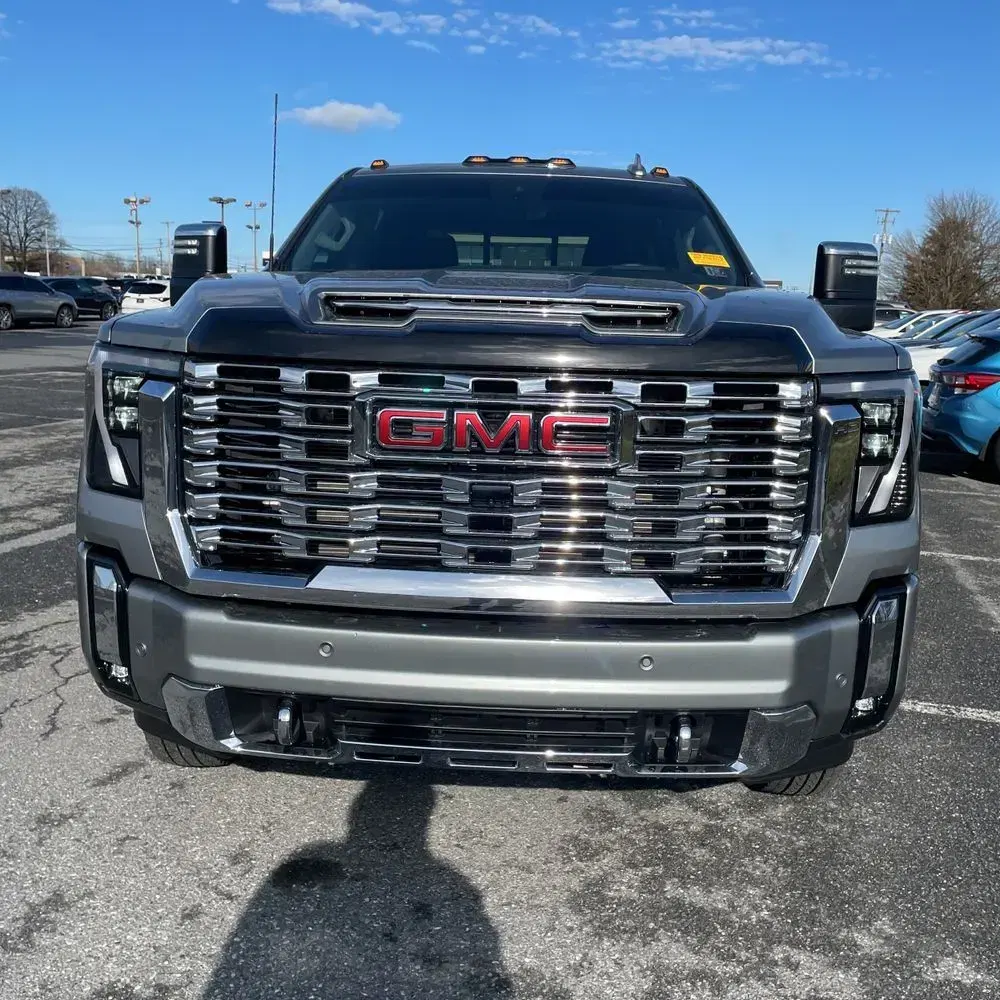2025 GMC Sierra 3500HD Denali