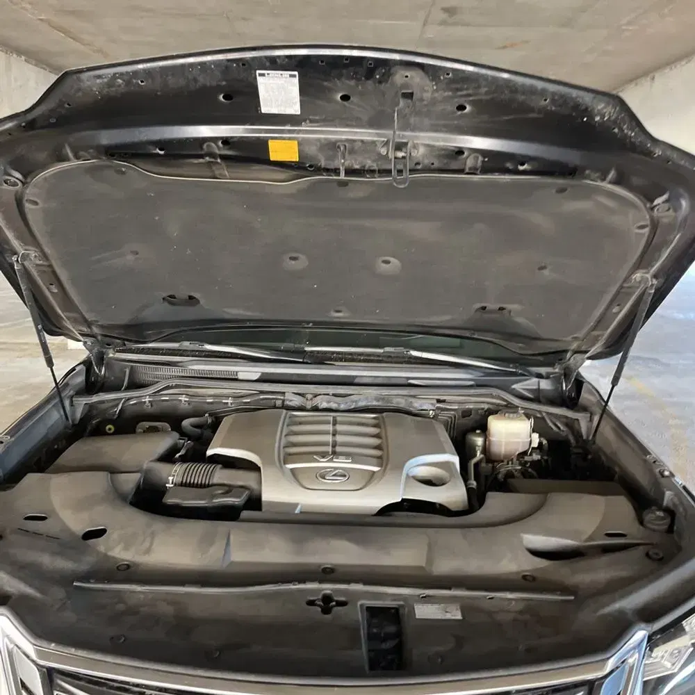2017 Lexus LX 570 Base
