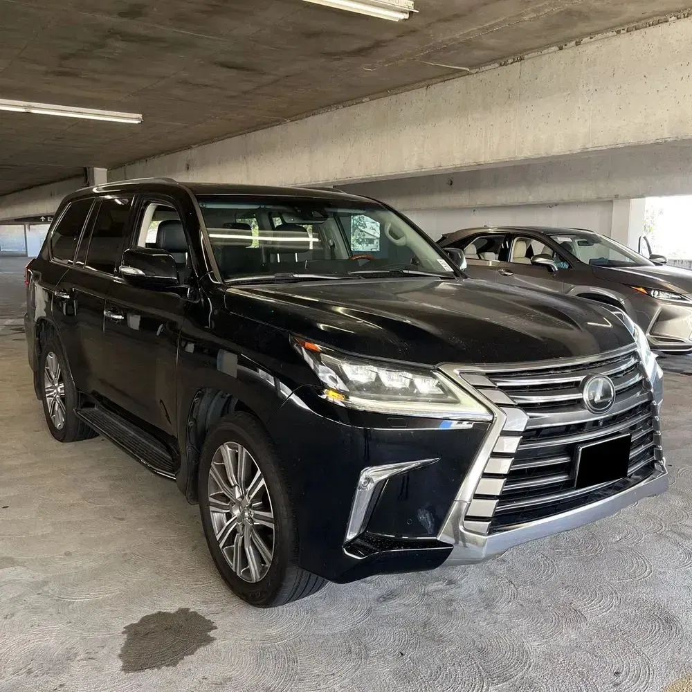2017 Lexus LX 570 Base