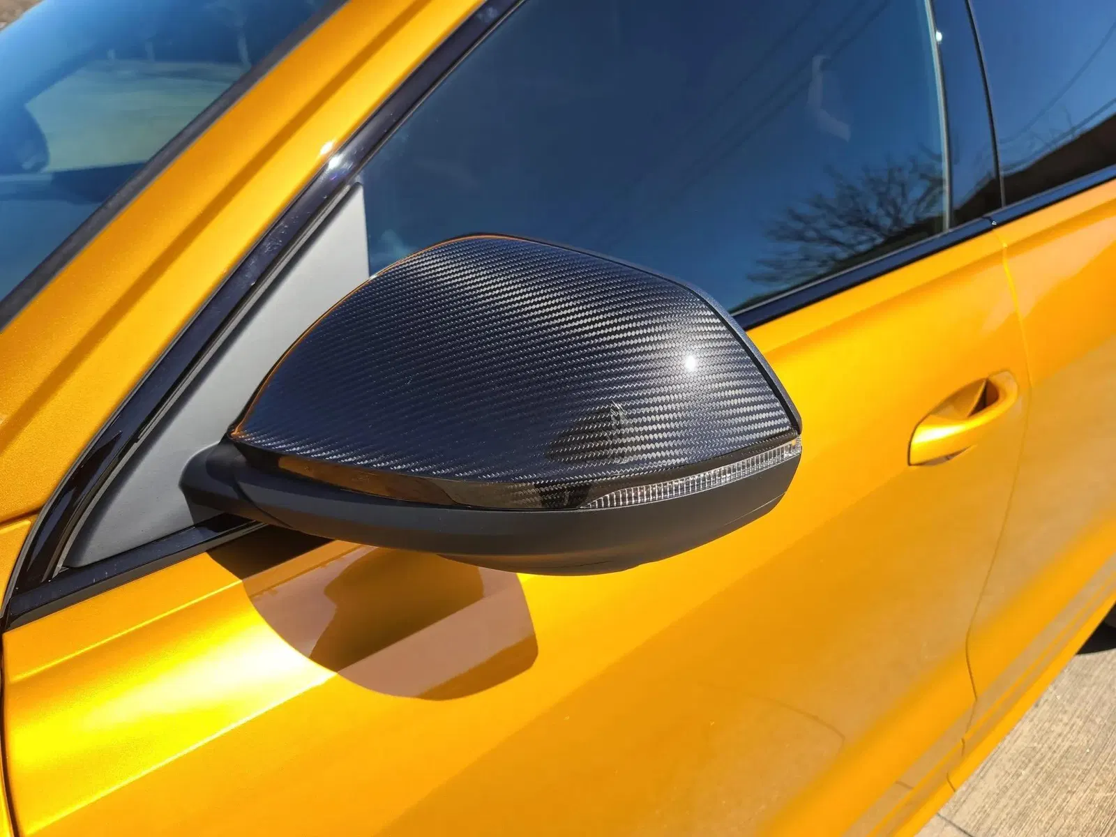 2023 Audi RS Q8 - 591-hp Twin-Turbo V8, AWD, Dragon Orange Metallic, Highly Equipped