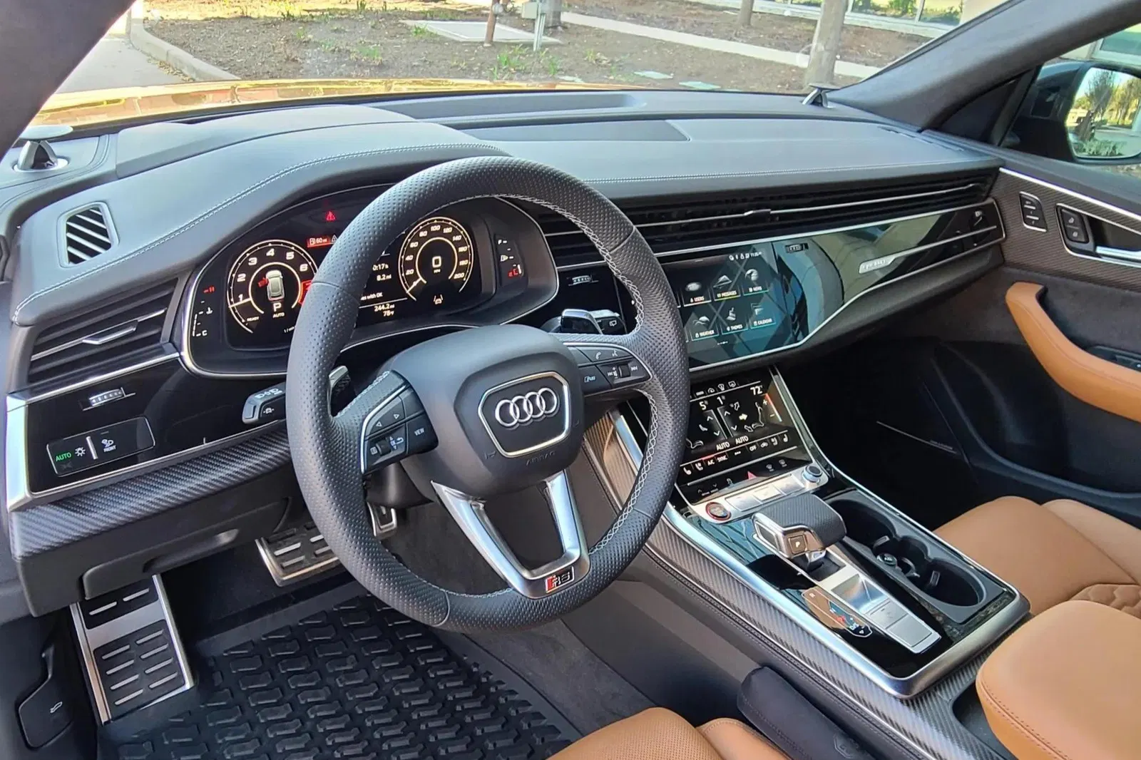 2023 Audi RS Q8 - 591-hp Twin-Turbo V8, AWD, Dragon Orange Metallic, Highly Equipped