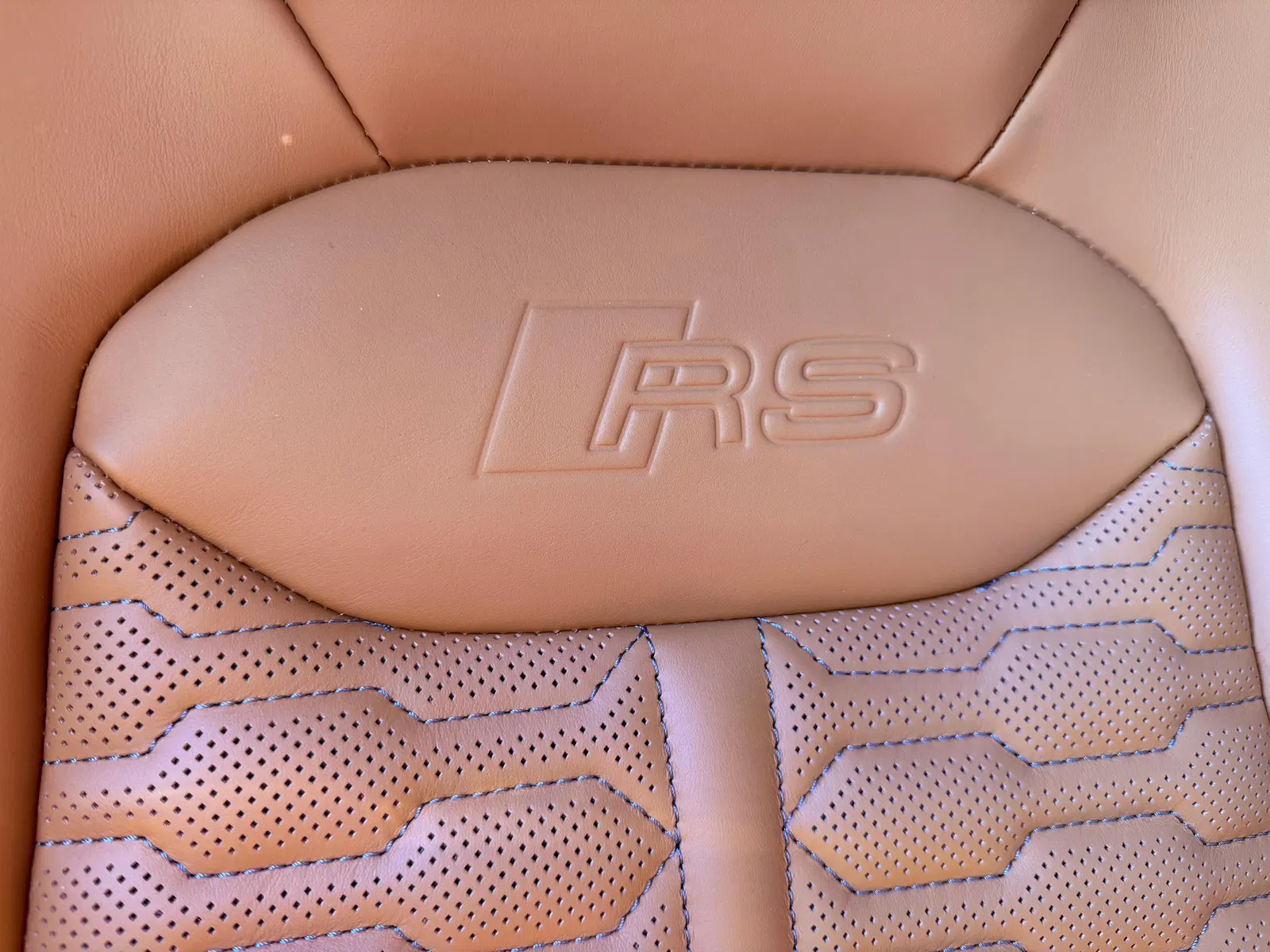 2023 Audi RS Q8 - 591-hp Twin-Turbo V8, AWD, Dragon Orange Metallic, Highly Equipped