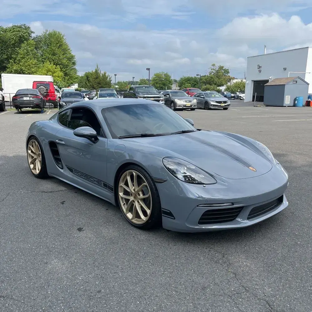 2024 Porsche 718 Cayman Base