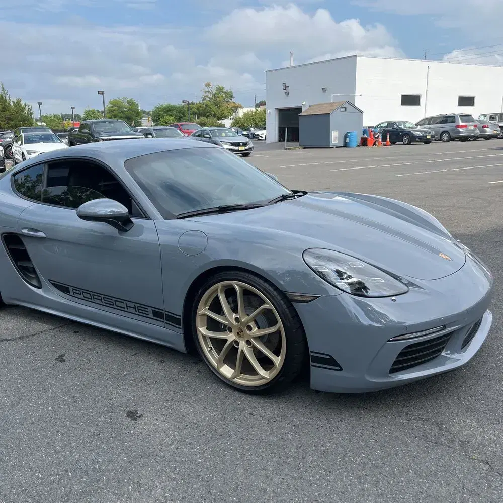 2024 Porsche 718 Cayman Base