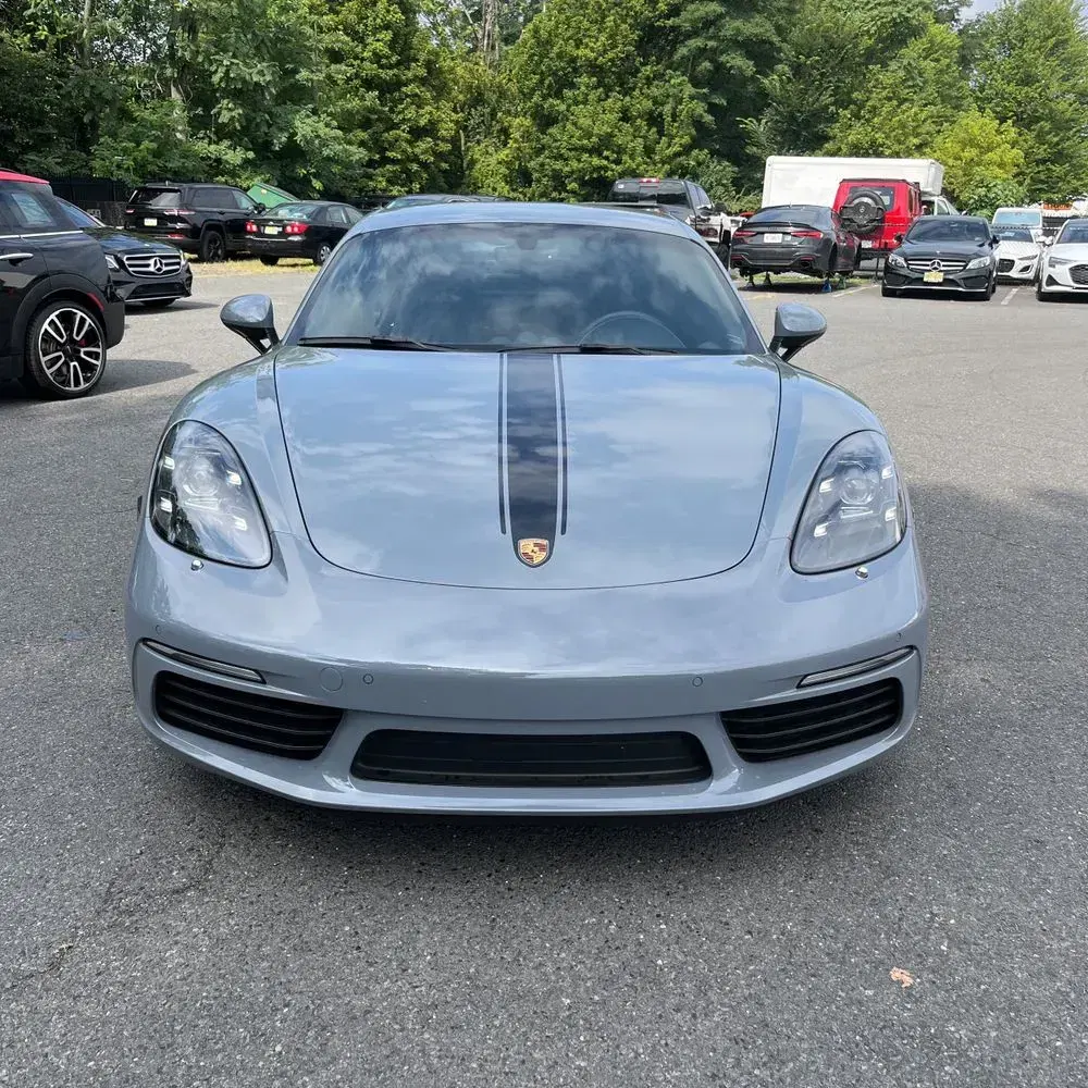 2024 Porsche 718 Cayman Base